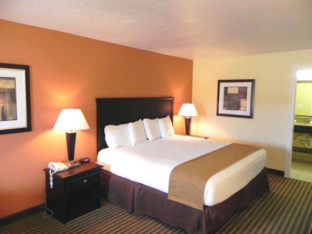 Executive Inn Groves Exterior foto